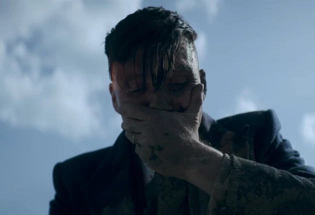 Кадры 6 сезона 1 серии сериала Острые Козырьки