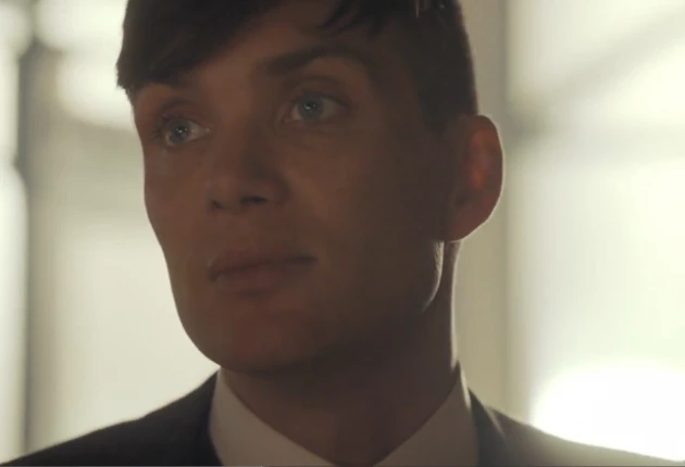 Кадры 1 сезона 3 серии сериала Острые Козырьки