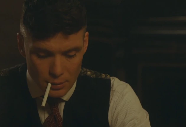 Кадры 2 сезона 5 серии сериала Острые Козырьки